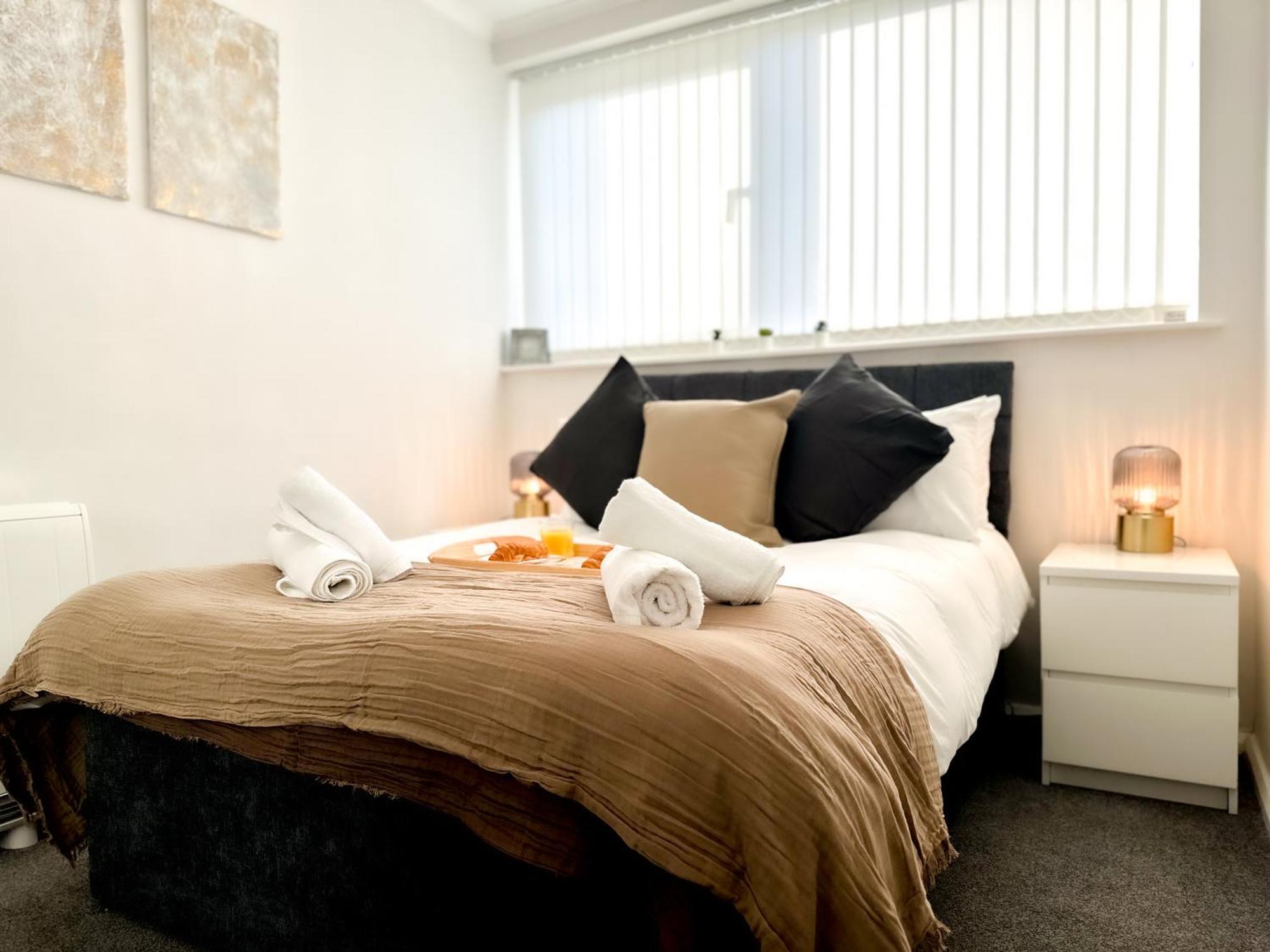 Contemporary And Cosy Birmingham Apartment- Free Parking & Wi-Fi Εξωτερικό φωτογραφία
