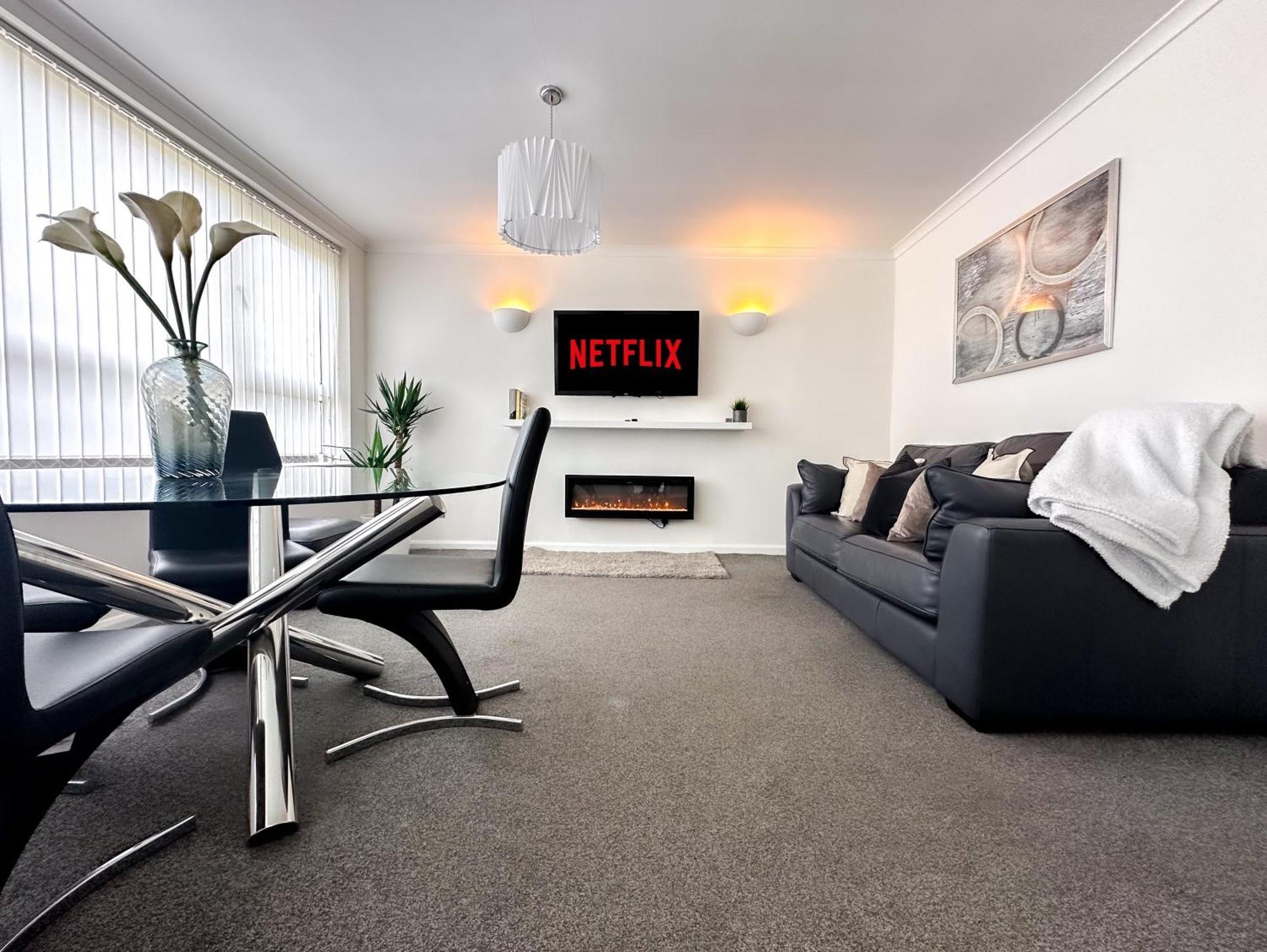 Contemporary And Cosy Birmingham Apartment- Free Parking & Wi-Fi Εξωτερικό φωτογραφία