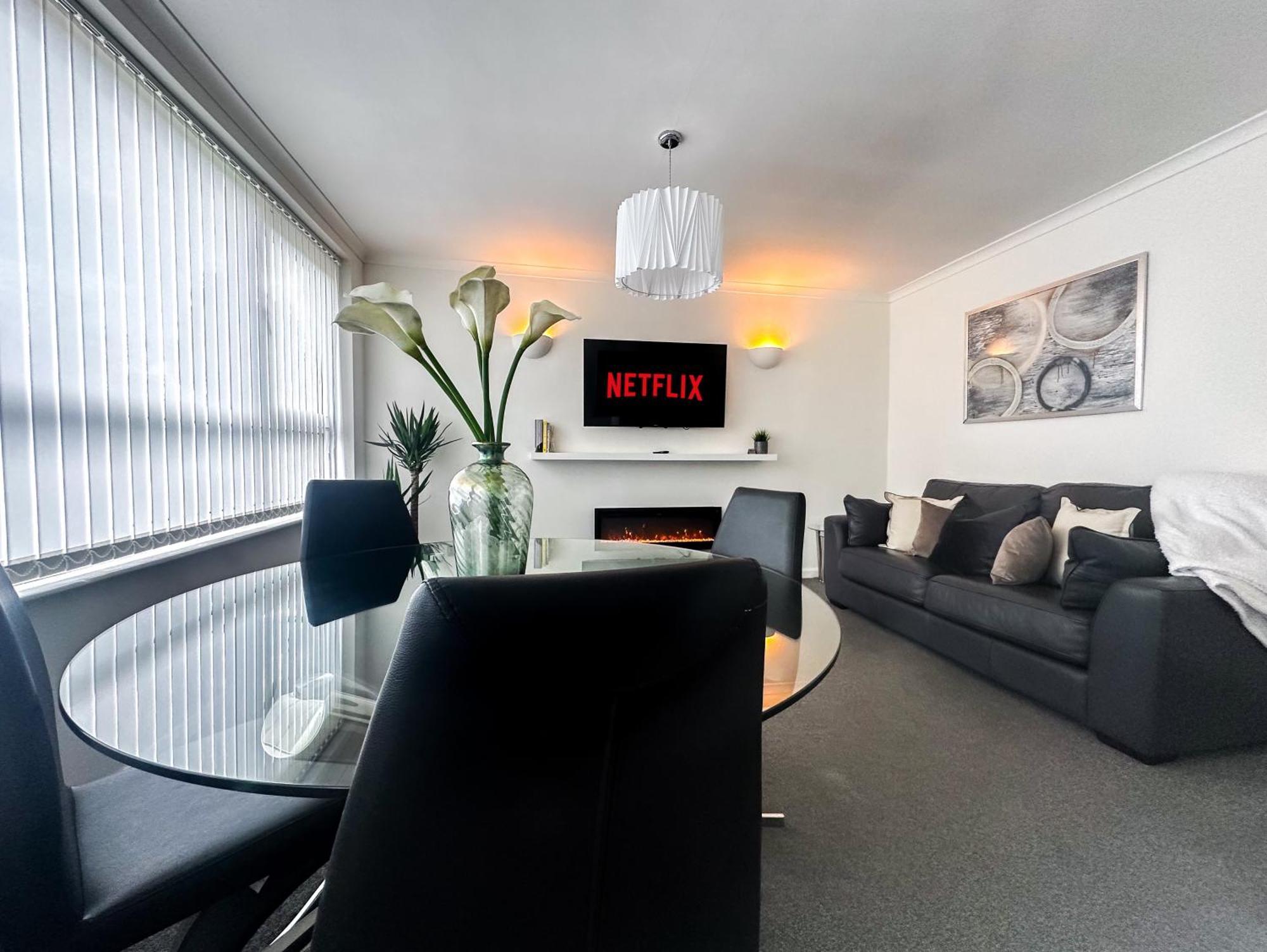 Contemporary And Cosy Birmingham Apartment- Free Parking & Wi-Fi Εξωτερικό φωτογραφία